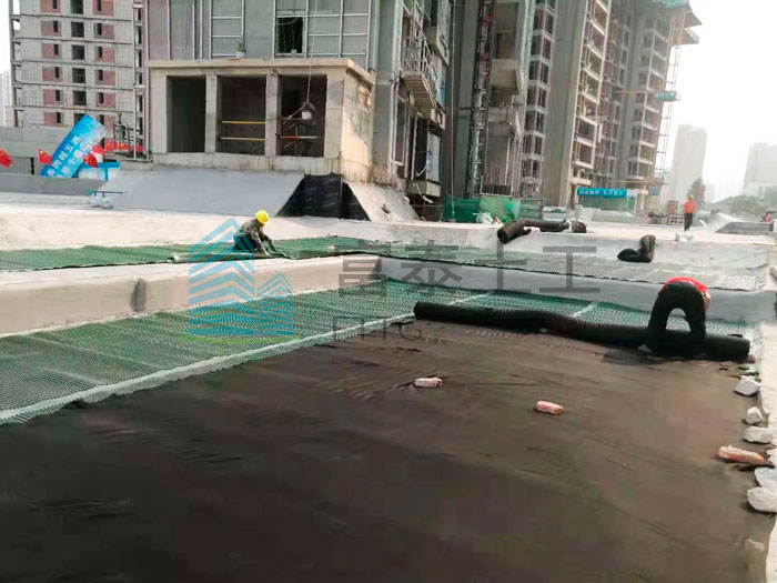 鹽城車庫頂板排水板工地